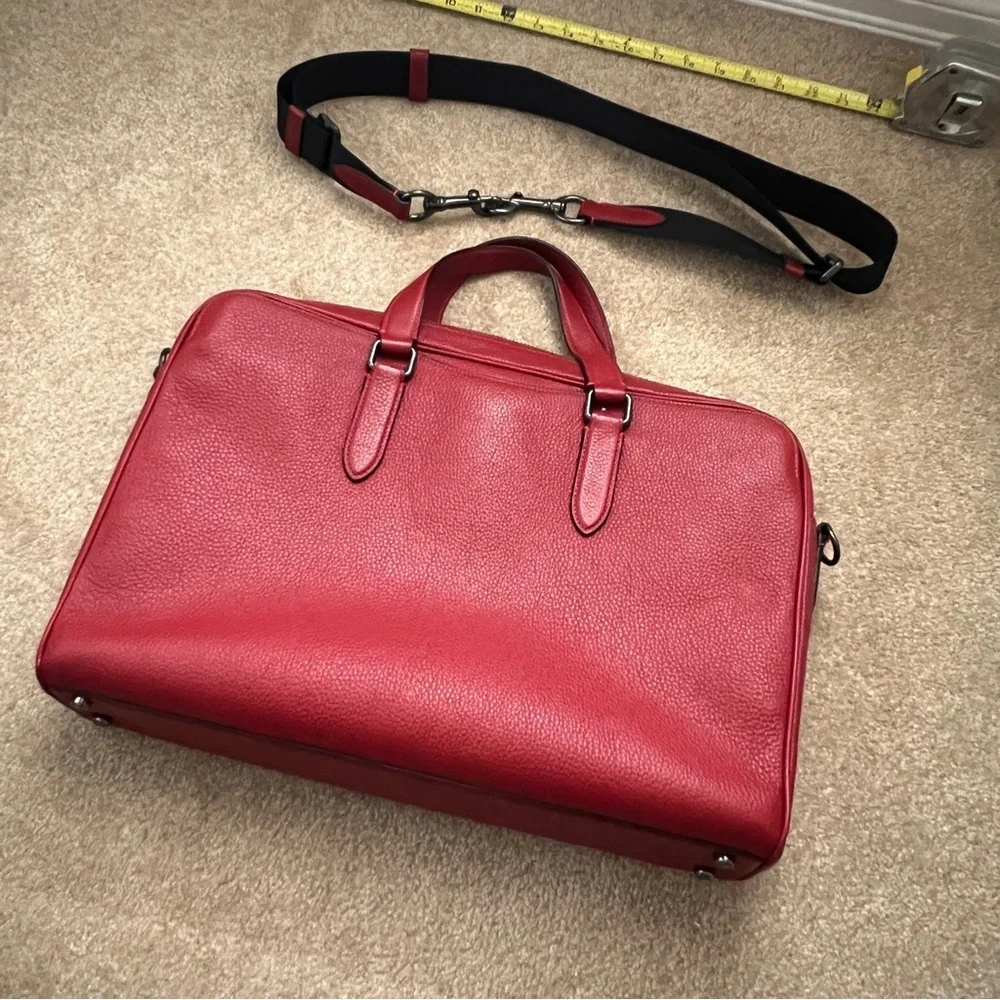 Coach rare red pebble Leather Briefcase antique classic vintage Elegant